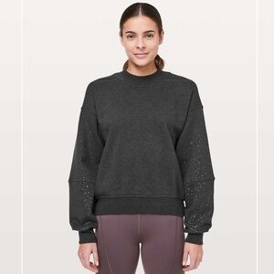 LULULEMON TO THE BEAT SWEATSHIRT x SOUL CYCLE HEATHERED BLACK